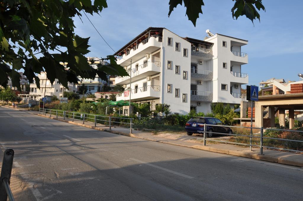 Hotel Ilio Ксаміл Екстер'єр фото